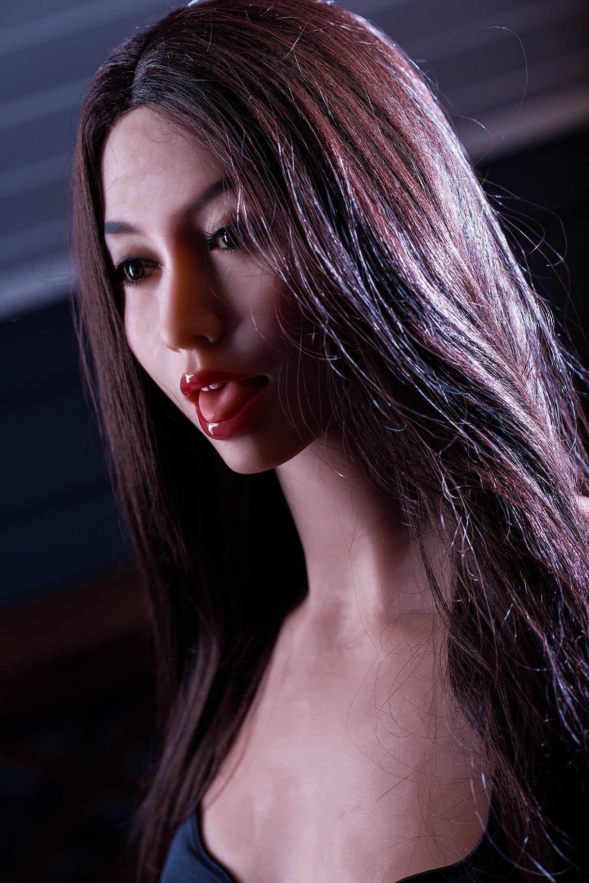 Kiki: Cute Asian Sex Doll